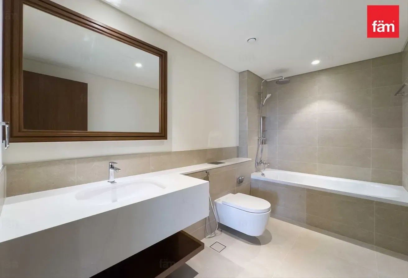 Spacious 3br Duplex | Luxury Living | Beach Access