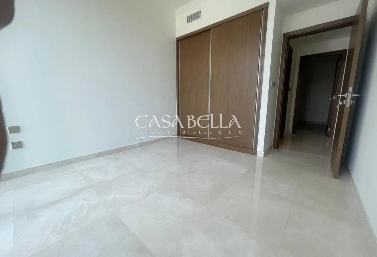 Marina View | Vacant and Ready for Move in