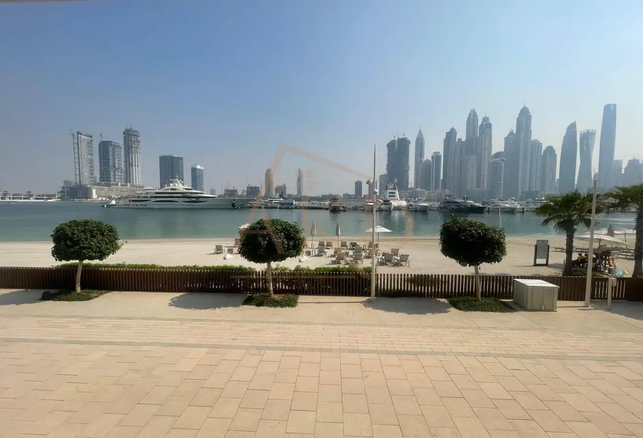 Marina View 3BR | Private Beach Access | Townhouse