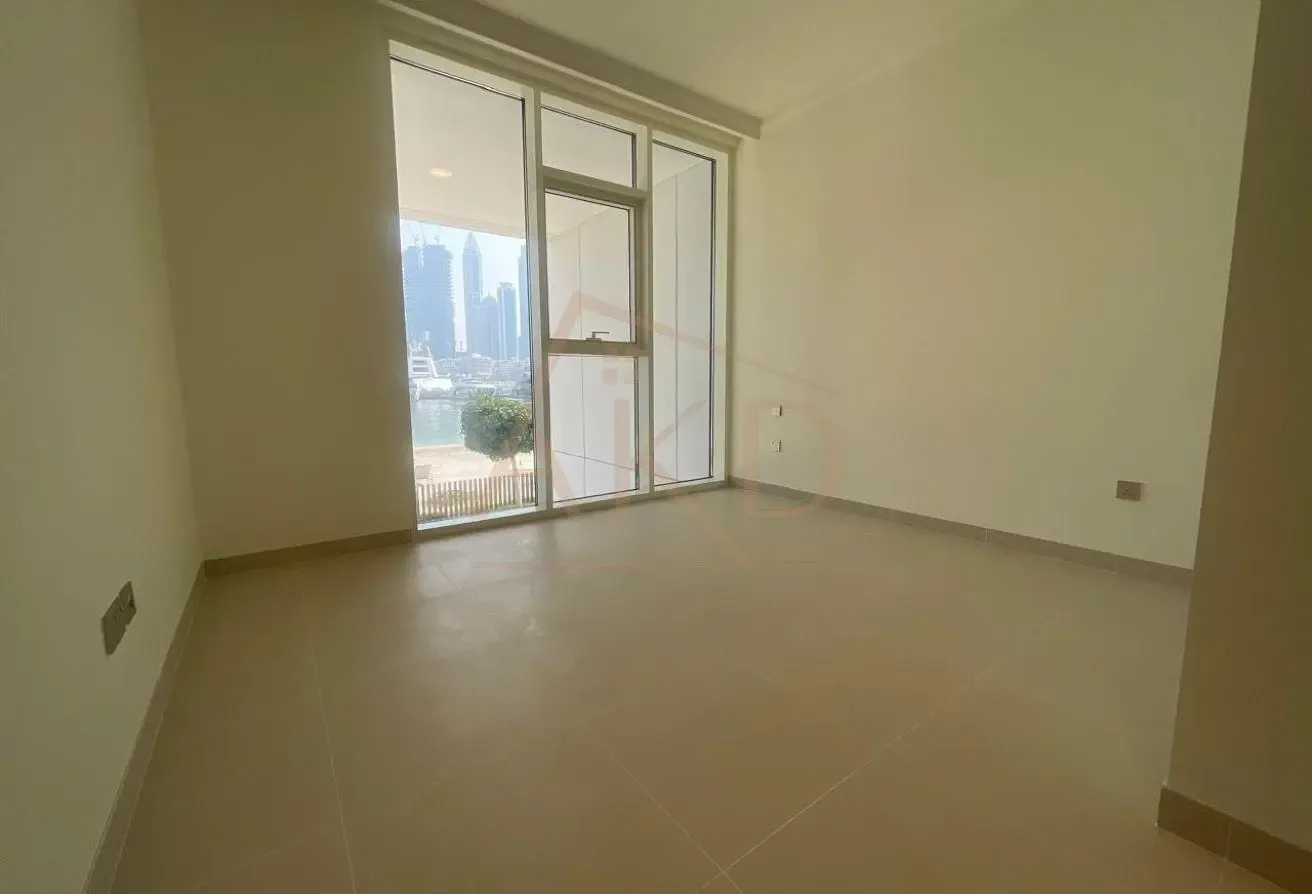 Marina View 3BR | Private Beach Access | Townhouse