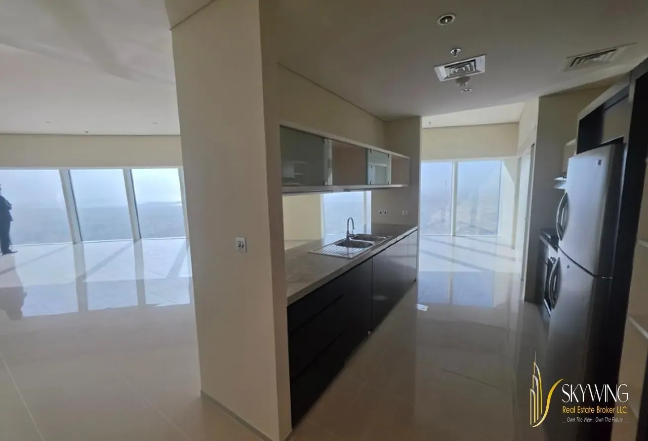 SPACIOUS 2BR | 3 BATHS | HIGH FLOOR