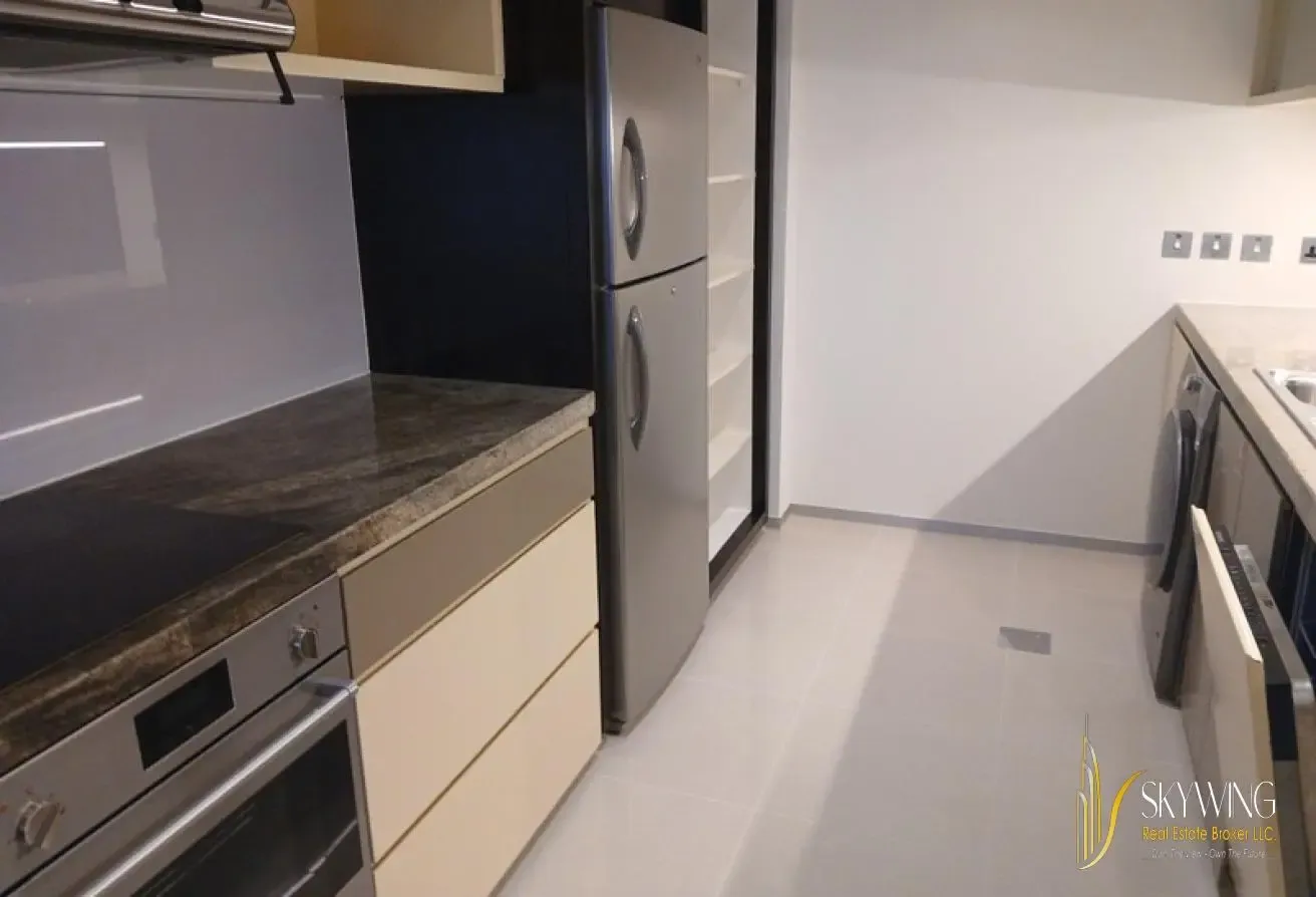 FULLY FURNISHED | 2BR | SZR VIEW | PRIME LOCATION