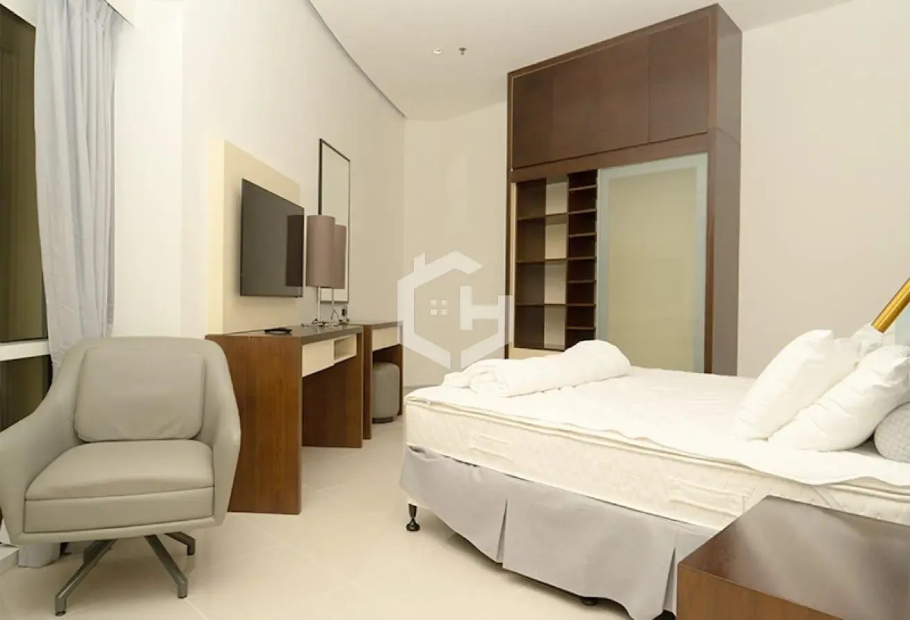 Spacious | High Floor | Near Metro | Stunning View