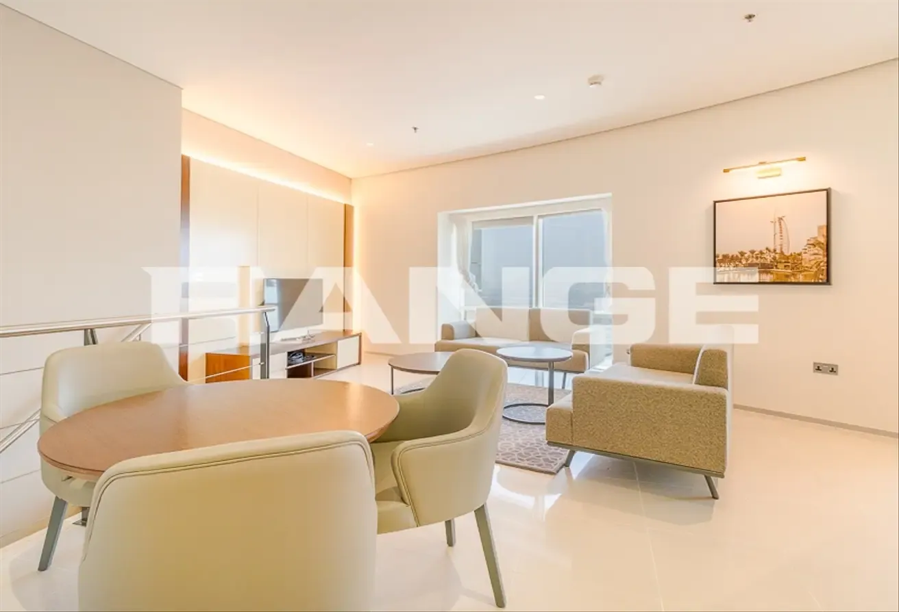 Well Maintained | Duplex | City Skyline View