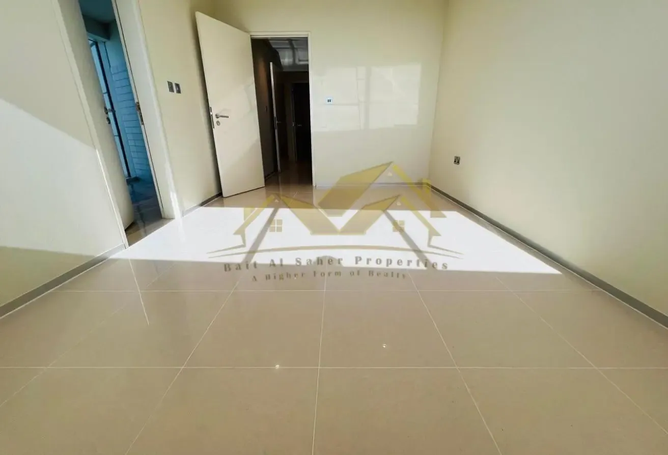 Chiller free 2bhk AMAZING GYM & pool NEARmetro SZR