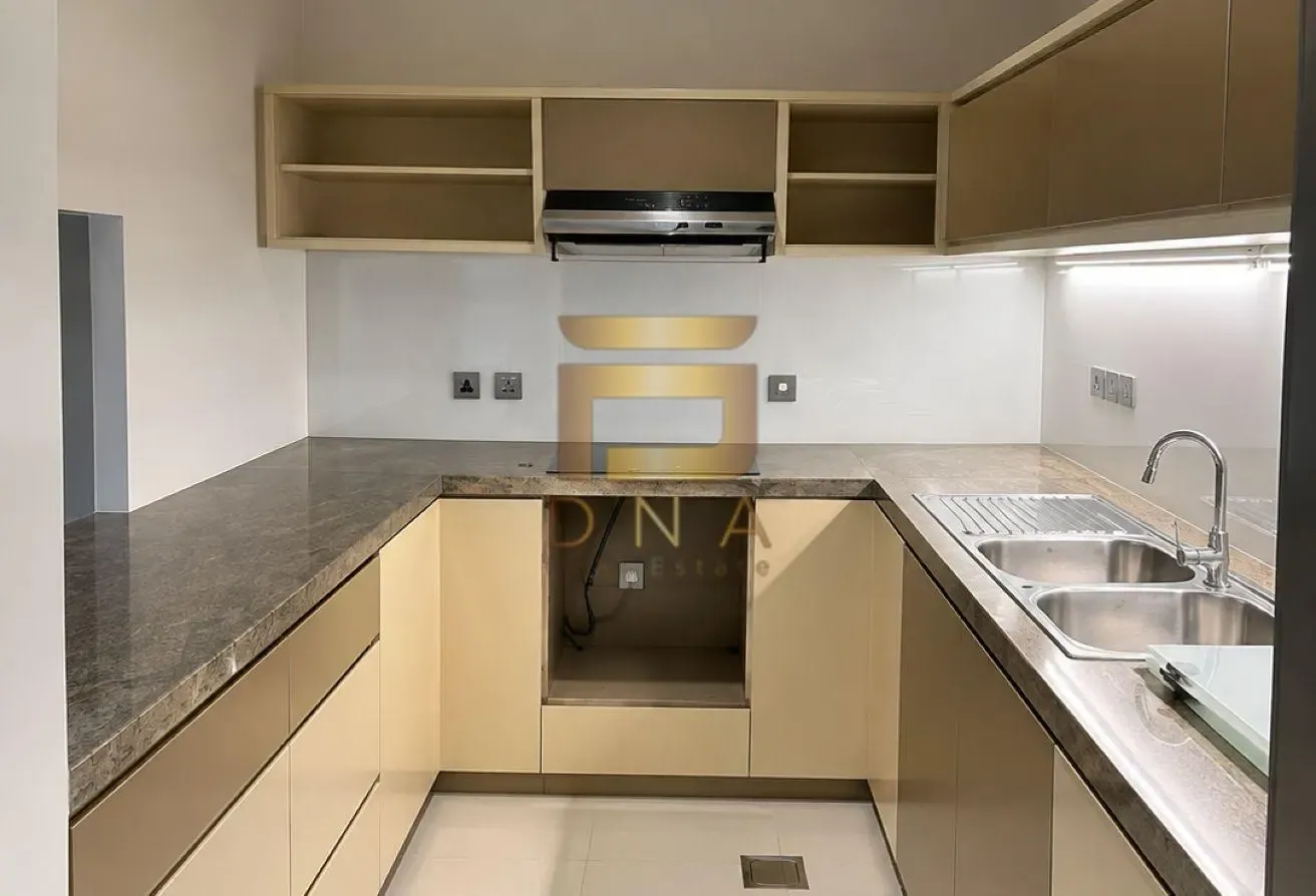 Fully Furnished 2BR| Ready to Move Prime SZR |