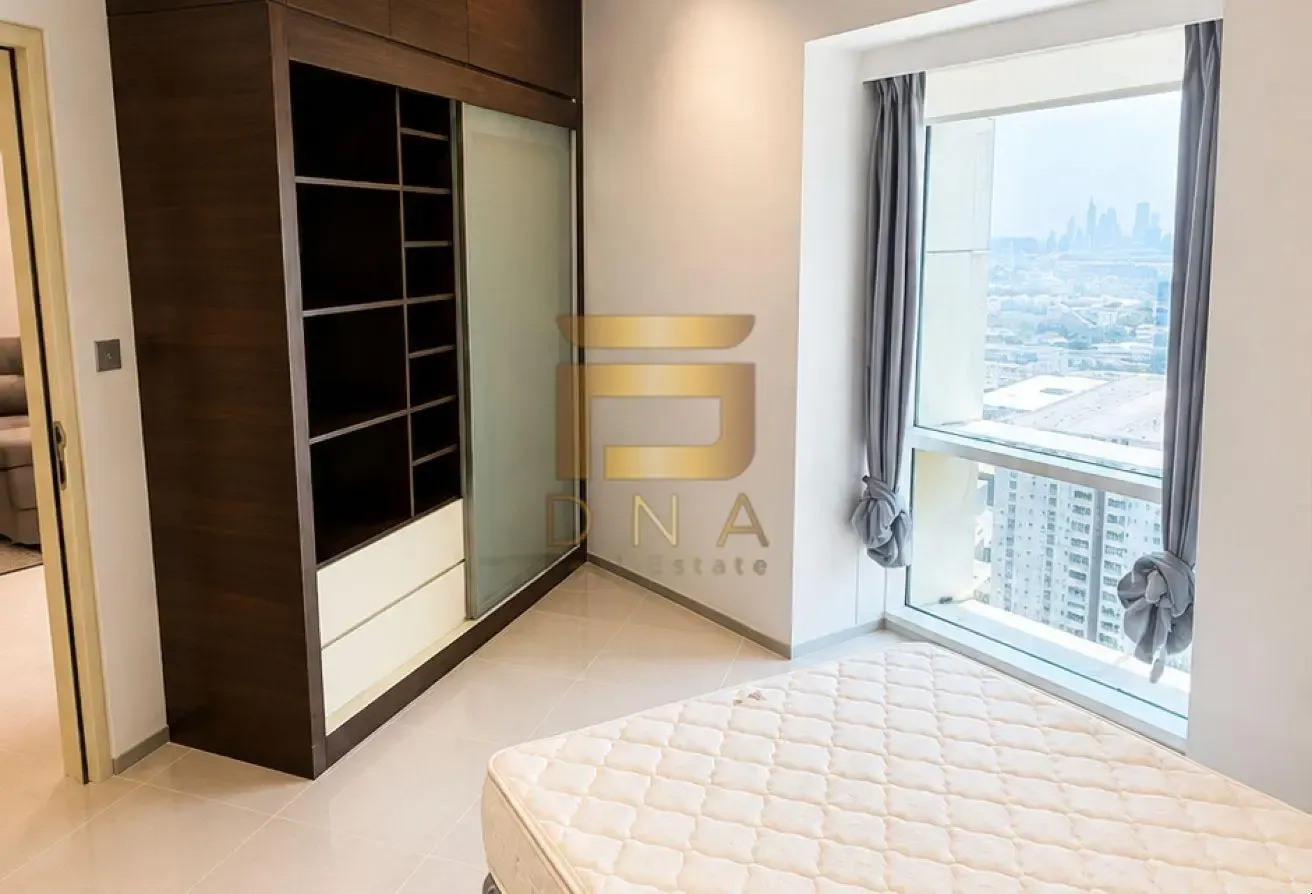 Fully Furnished 2BR| Ready to Move Prime SZR |