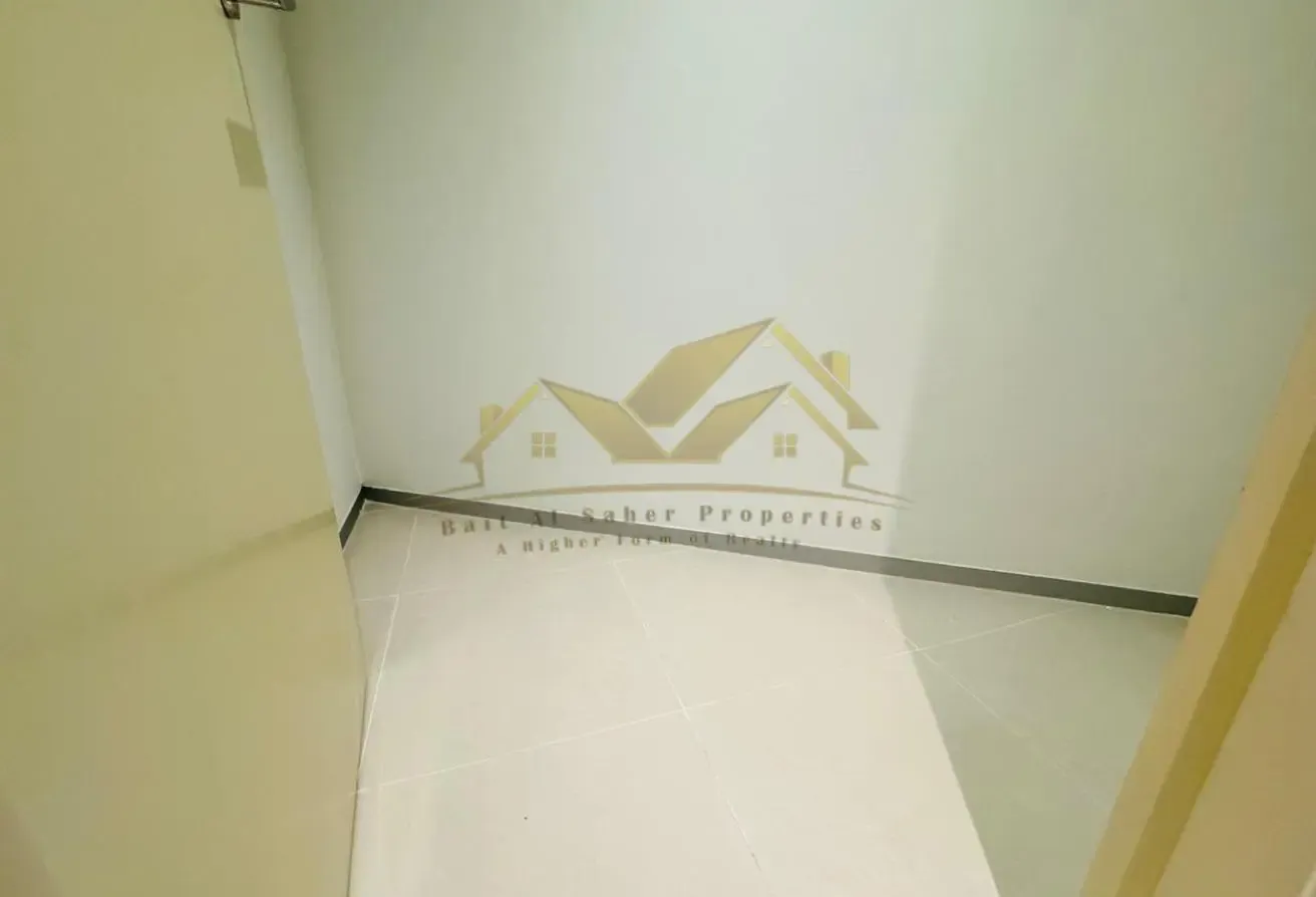Chiller free 2bhk with gym pool near metro SZR
