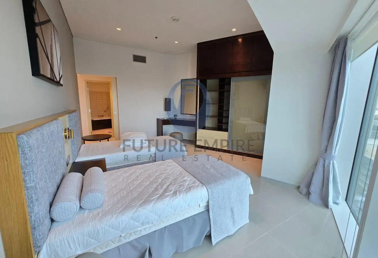 Fully Furnished | Massive 2BHK | SZR View.