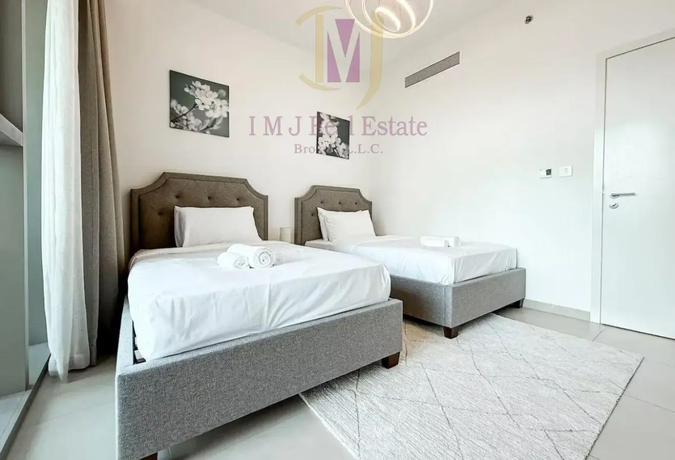 Fully Furnished | Low Floor | Burj Khalifa View