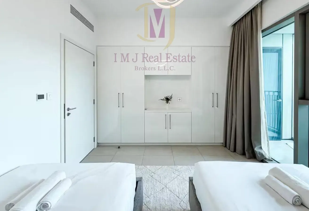 Fully Furnished | Low Floor | Burj Khalifa View