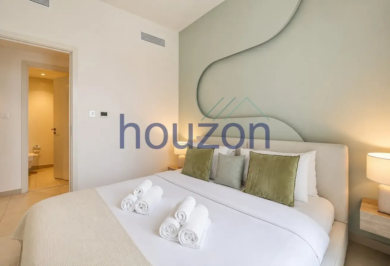 Burj Khalifa View | Luxury Living | Furnished 2BR