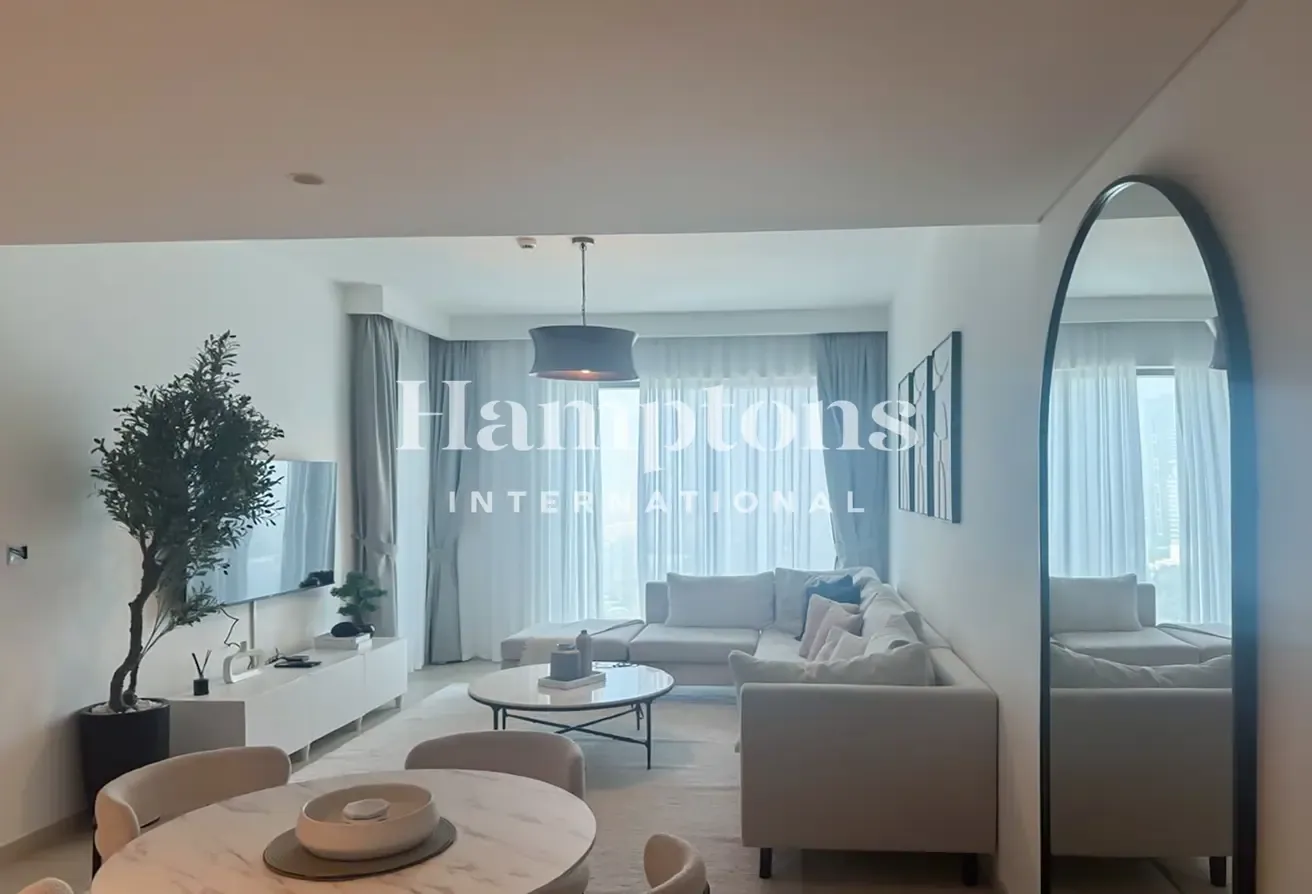 Fully Furnished | Vacant | Metro -Mall Access