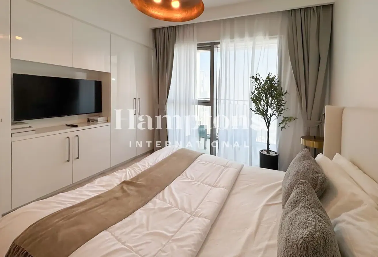 Fully Furnished | Vacant | Metro -Mall Access