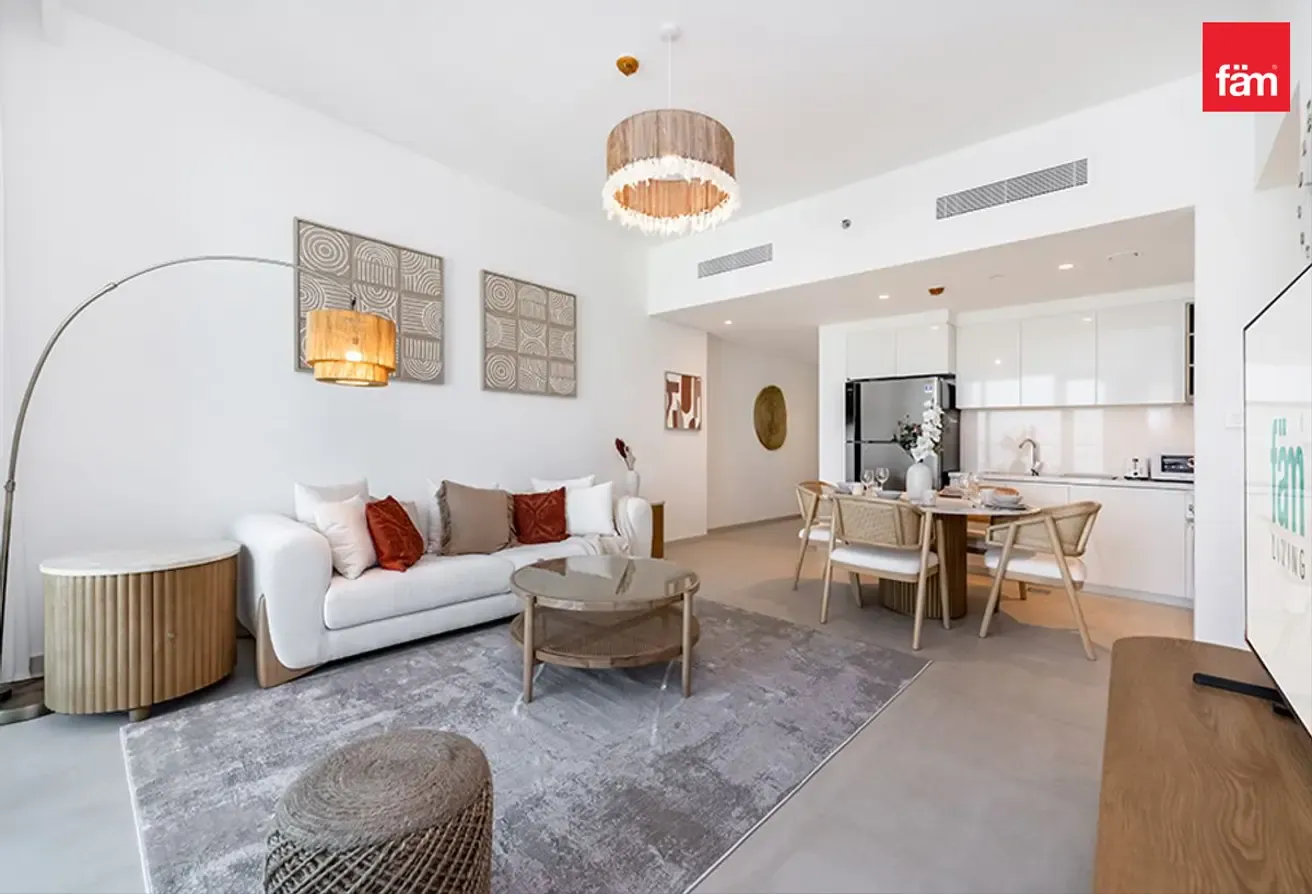 Fully Furnished 2br | Downtown Dubai | Best Offer