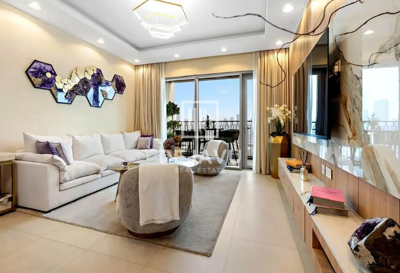 Luxurious 2-Bedrooms | Huge Layout | High Floor