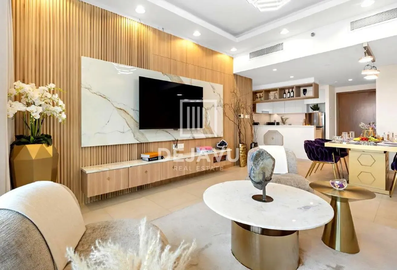 Luxurious 2-Bedrooms | Huge Layout | High Floor