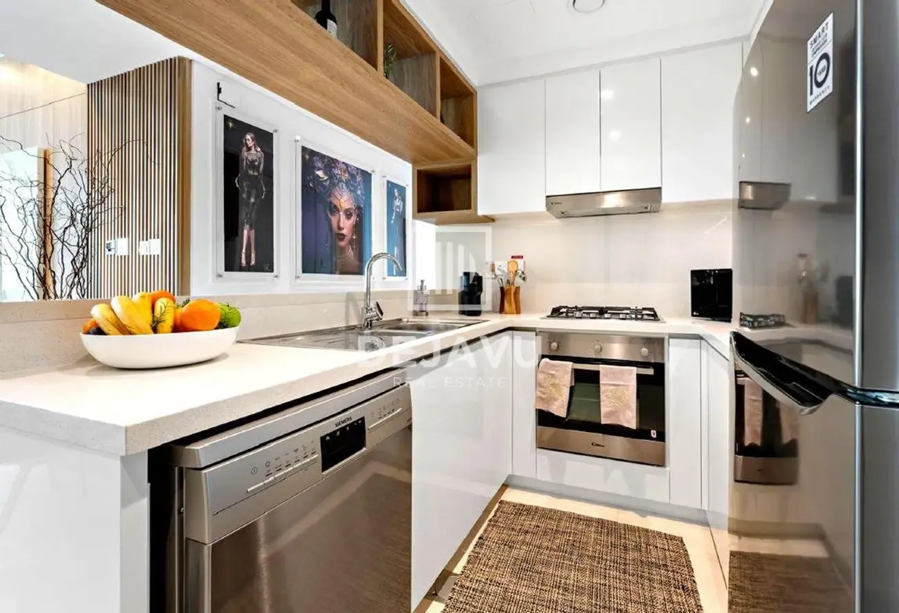 Luxurious 2-Bedrooms | Huge Layout | High Floor