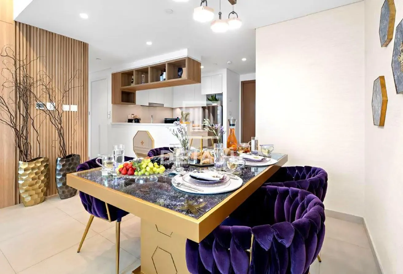 Luxurious 2-Bedrooms | Huge Layout | High Floor