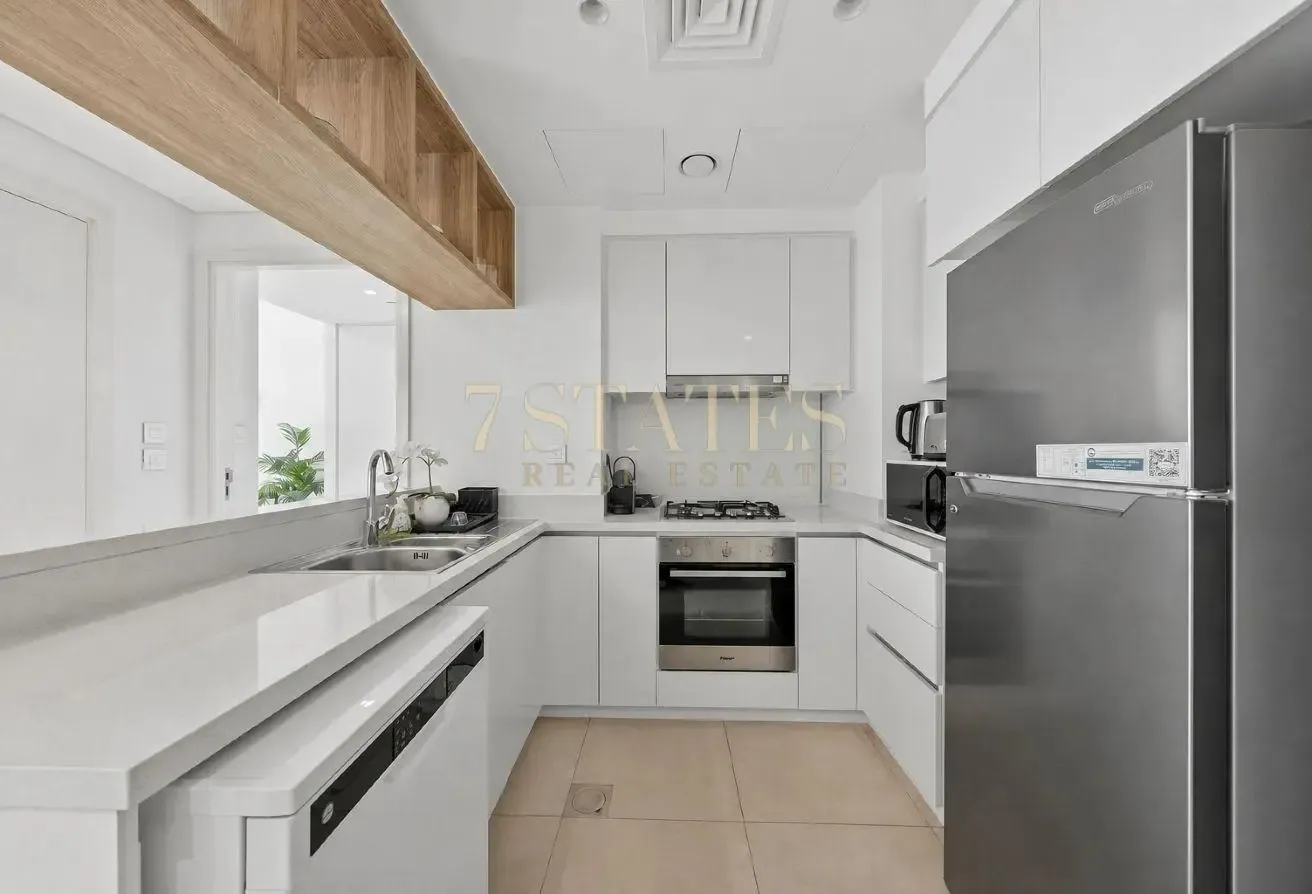 HIGH FLOOR | BURJ VIEWS | WELL MAINTAINED