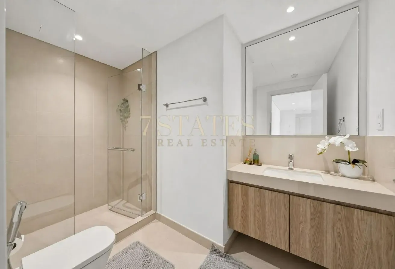 HIGH FLOOR | BURJ VIEWS | WELL MAINTAINED