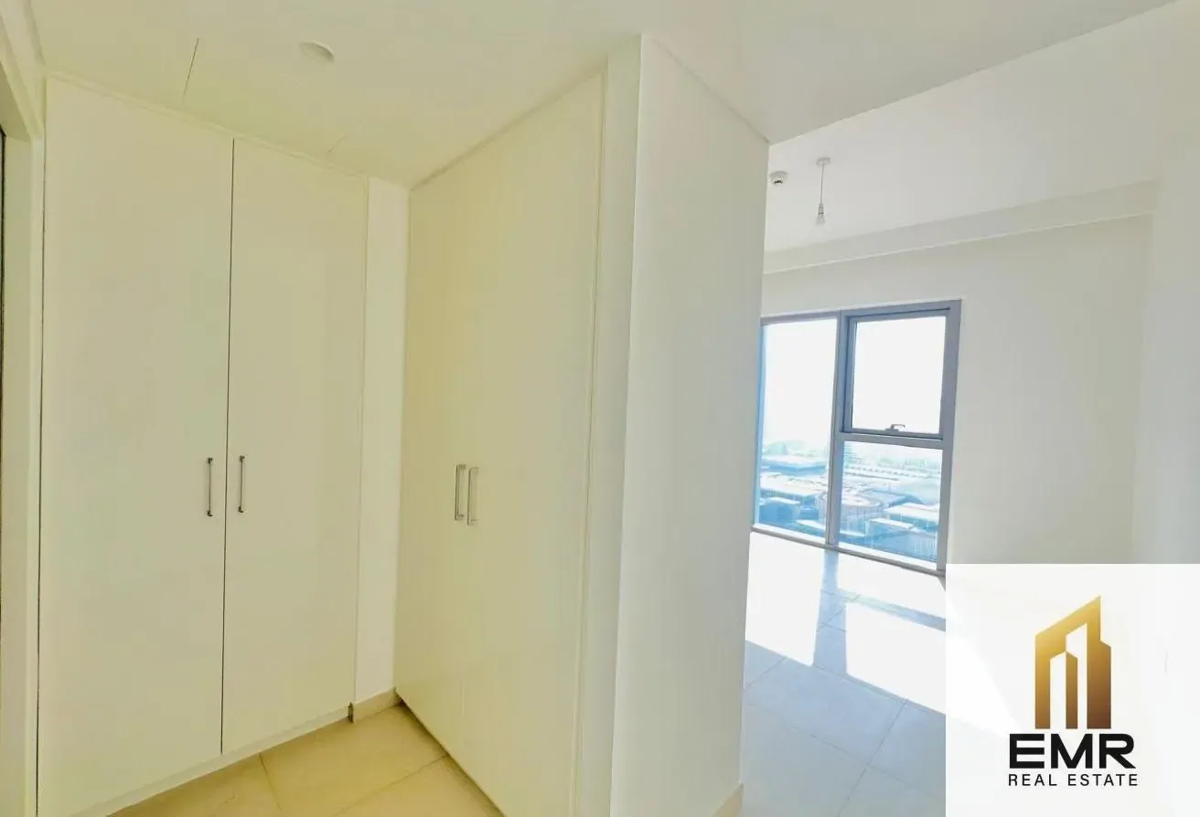 Furnished | Upgraded | Vacant Soon |Prime Location