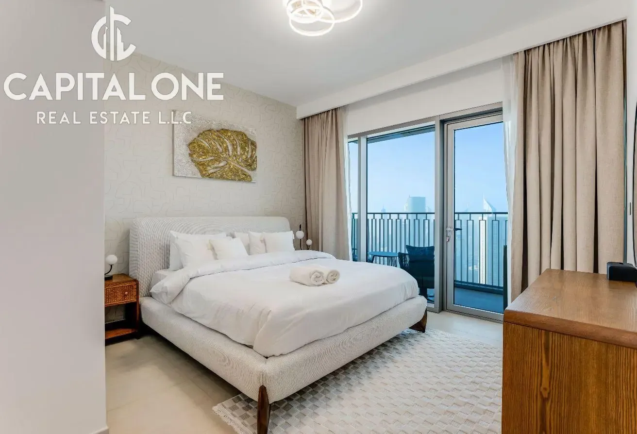 Fully Furnished | Downtown Skyline View | Vacant