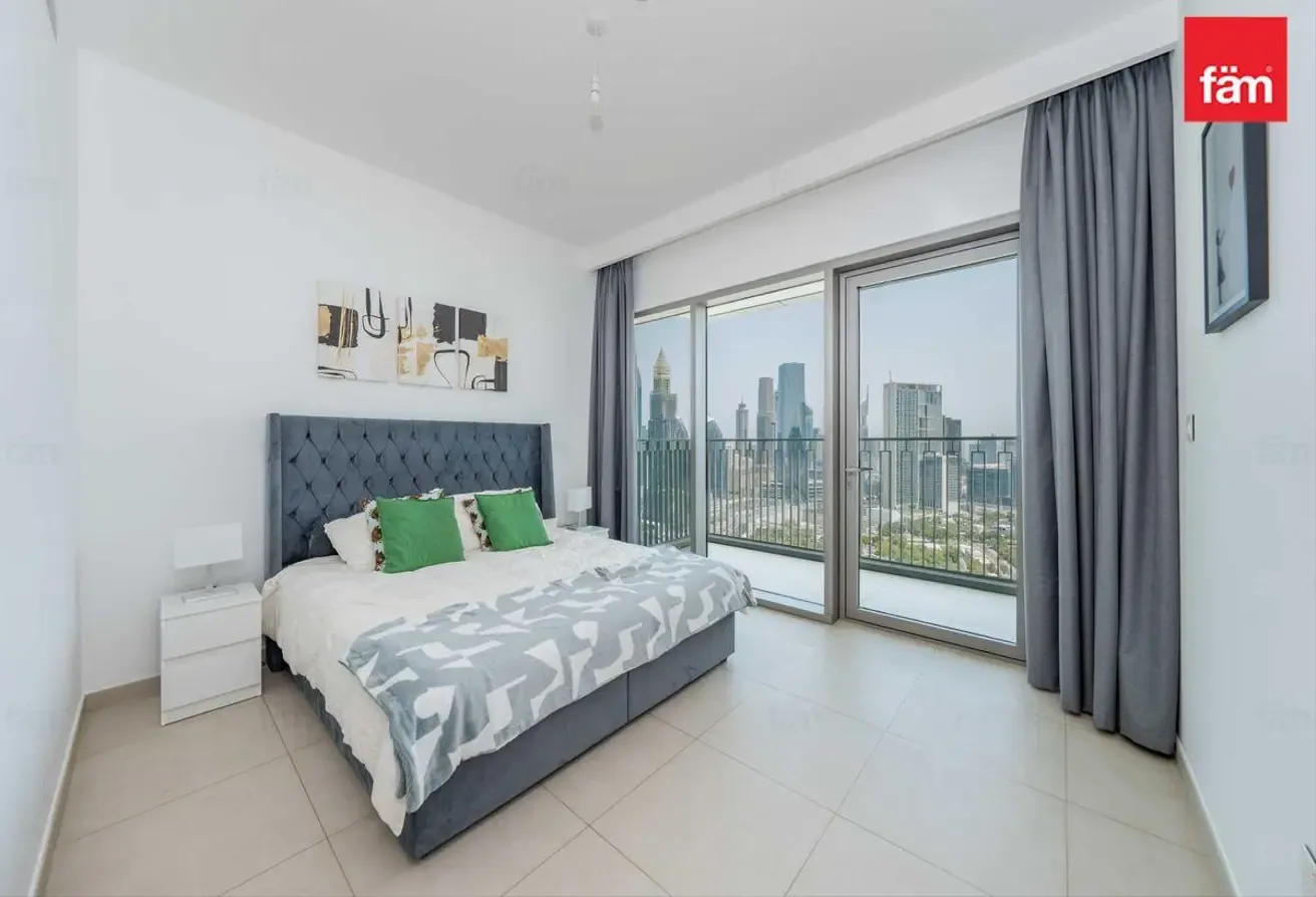 Exclusive | Mid Floor | Luxury Furnished