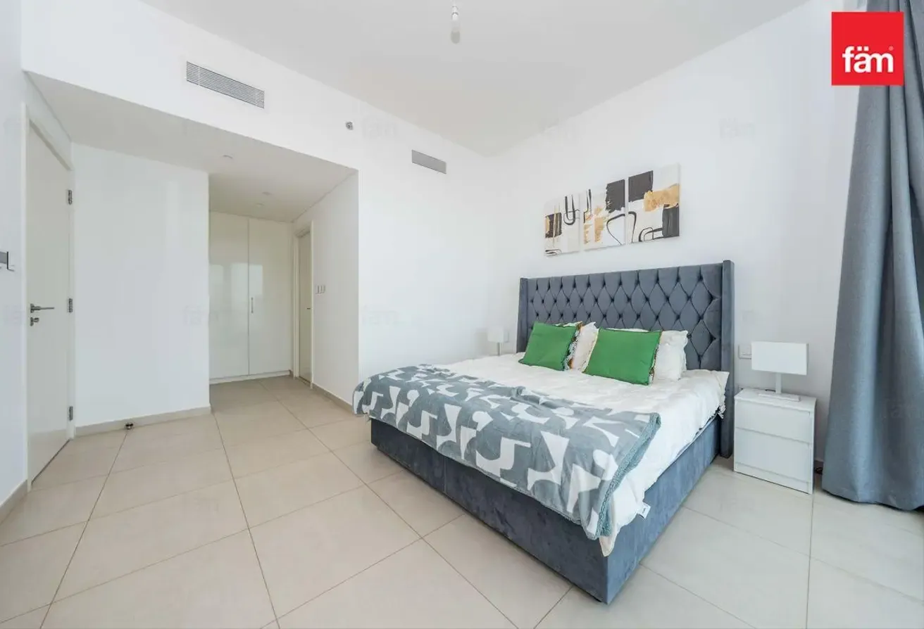 Exclusive | Mid Floor | Luxury Furnished