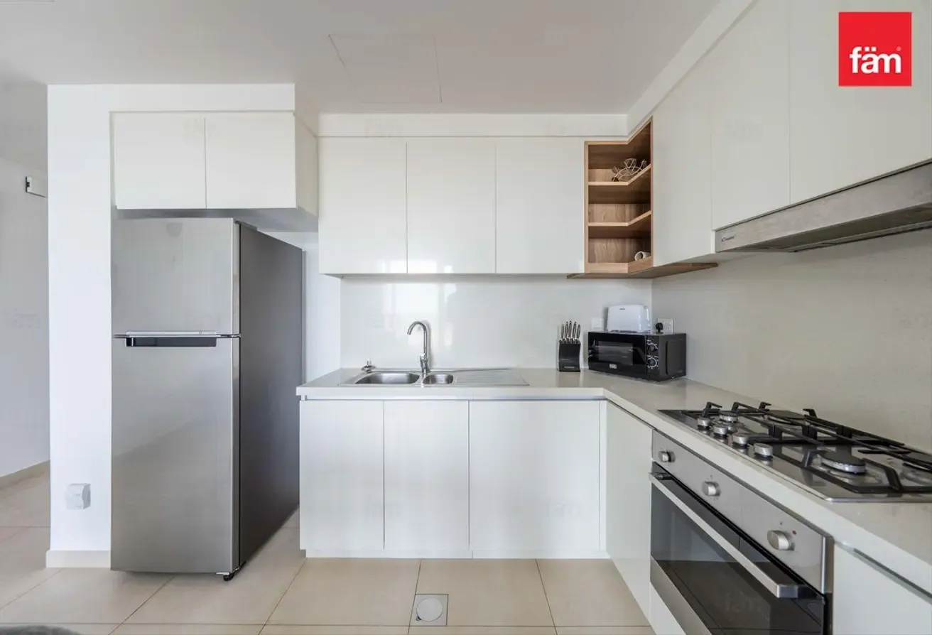 Exclusive | Mid Floor | Luxury Furnished