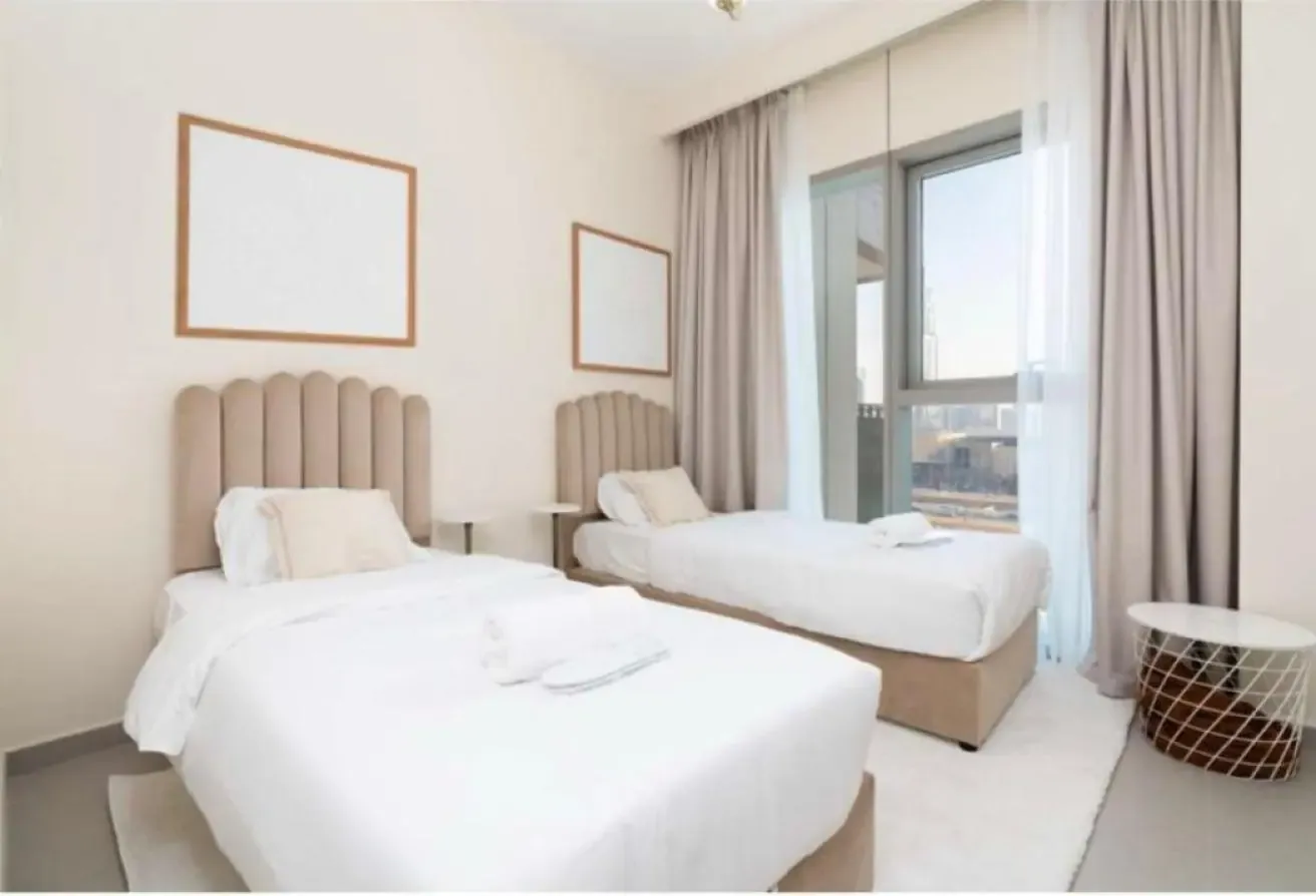 Lowest yearly lease| Stunning Burj View| Furnished