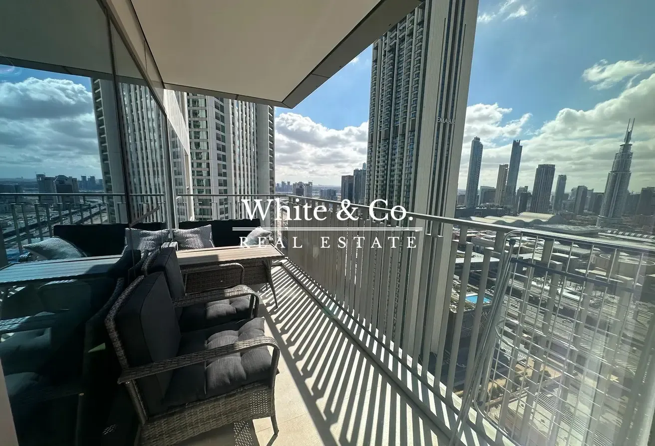 UPGRADED 2 BED | FURNISHED | AVAILABLE