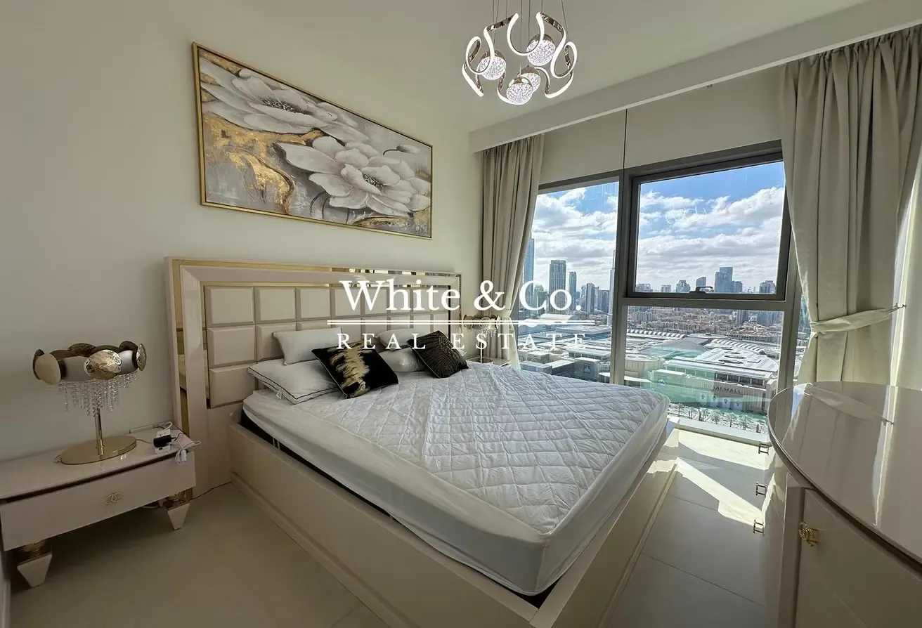 UPGRADED 2 BED | FURNISHED | AVAILABLE