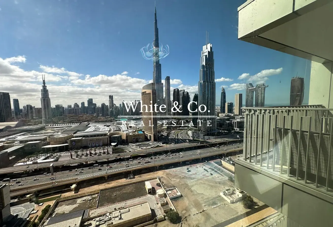 UPGRADED 2 BED | FURNISHED | AVAILABLE