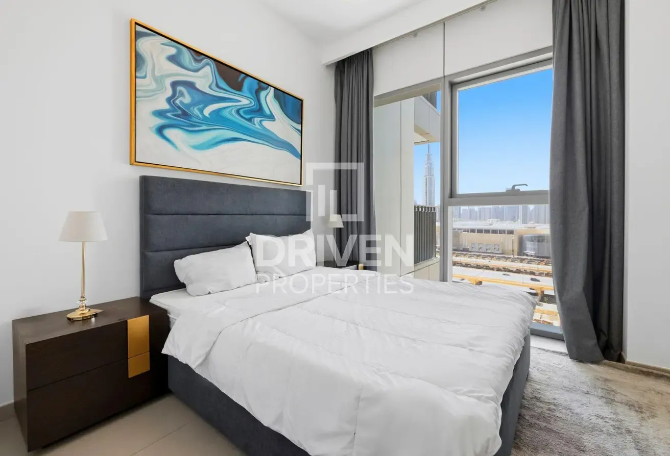 Stunning Burj View | Mid Floor | Spacious Layout