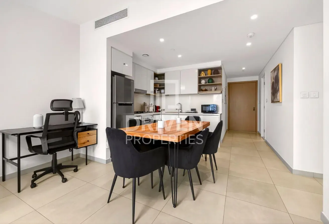 Vacant | Fully Furnished | Burj Khalifa View