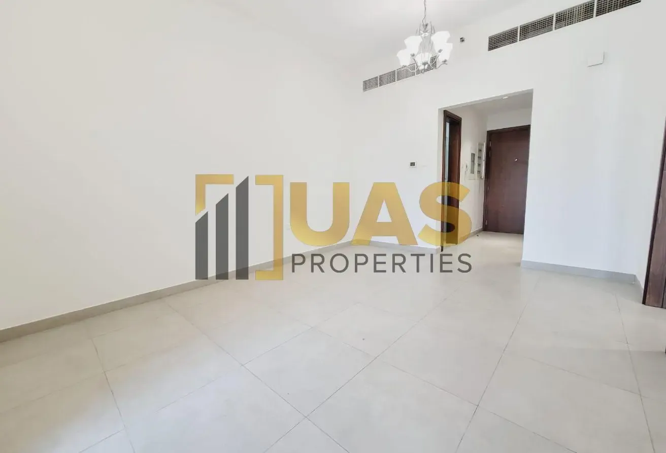 1 BR Apartment in Al Satwa with Shared Pool