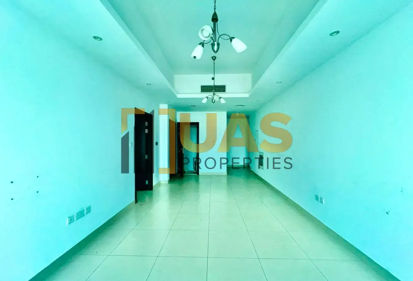 Premium 1BHK | Free Parking | Gym & Pool