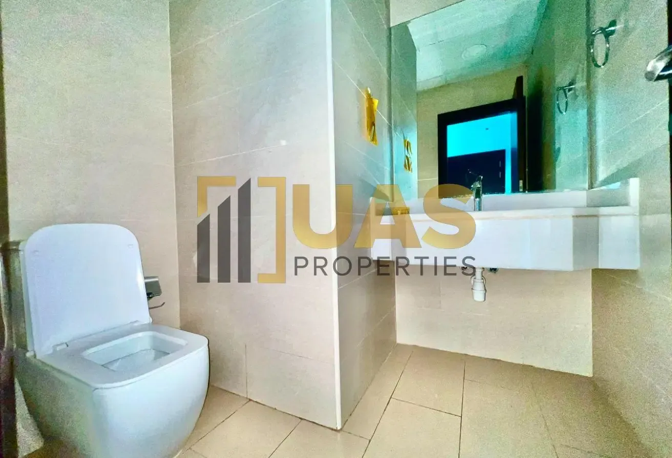 Premium 1BHK | Free Parking | Gym & Pool