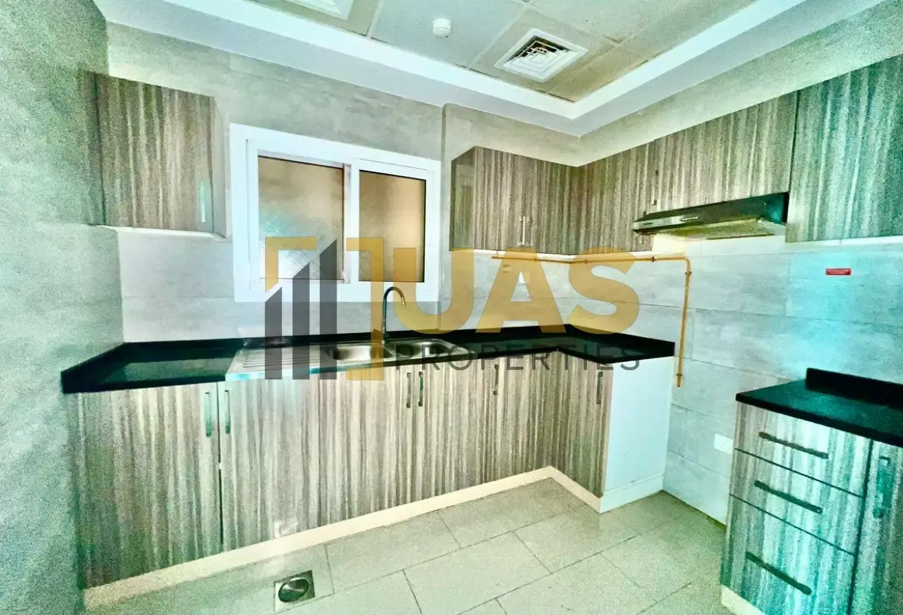 Premium 1BHK | Free Parking | Gym & Pool