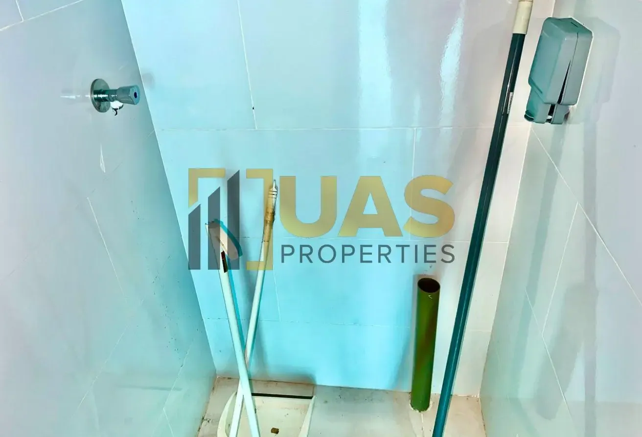 Premium 1BHK | Free Parking | Gym & Pool
