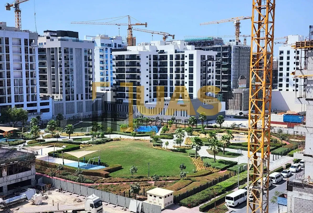 Hot offers Spacious 2bhk only 80k+gym pool parking