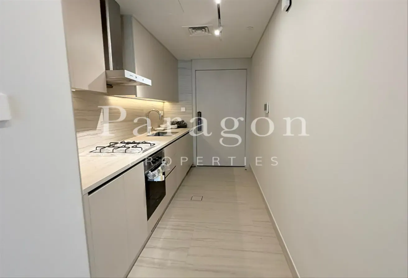 Brand New | Large Unit | Fully Furnished