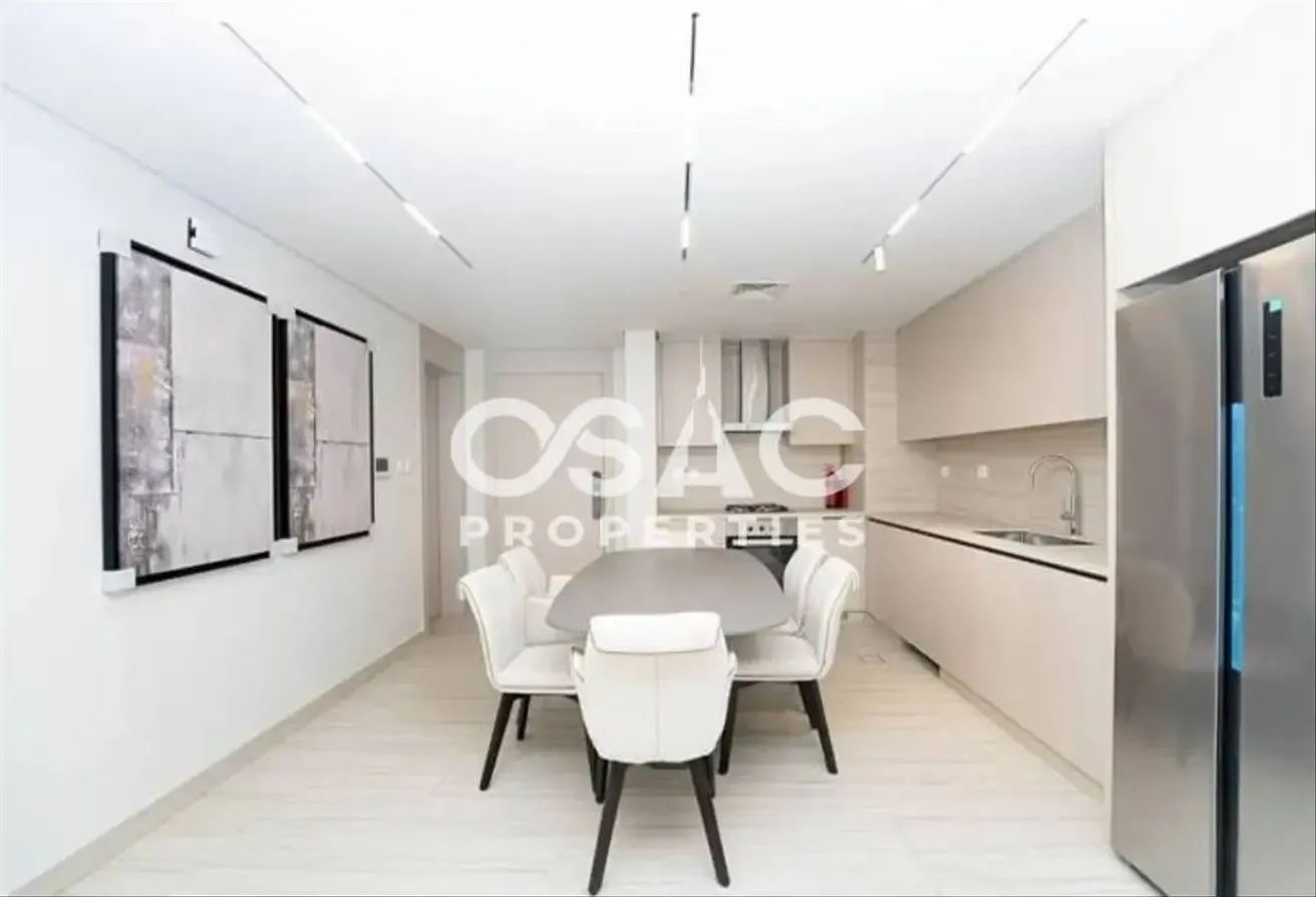 Luxurious | Fully Furnished 1BR | Spacious