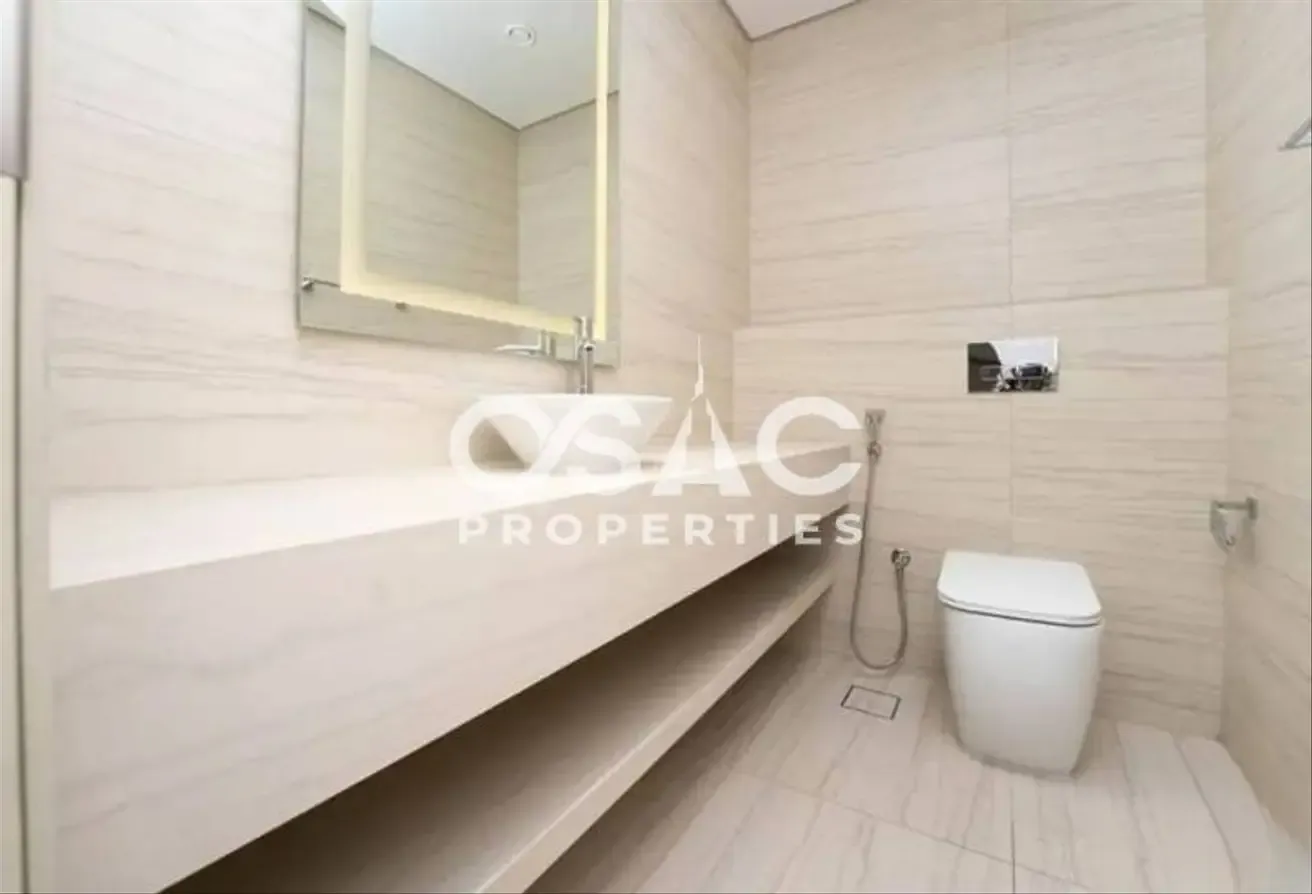 Luxurious | Fully Furnished 1BR | Spacious