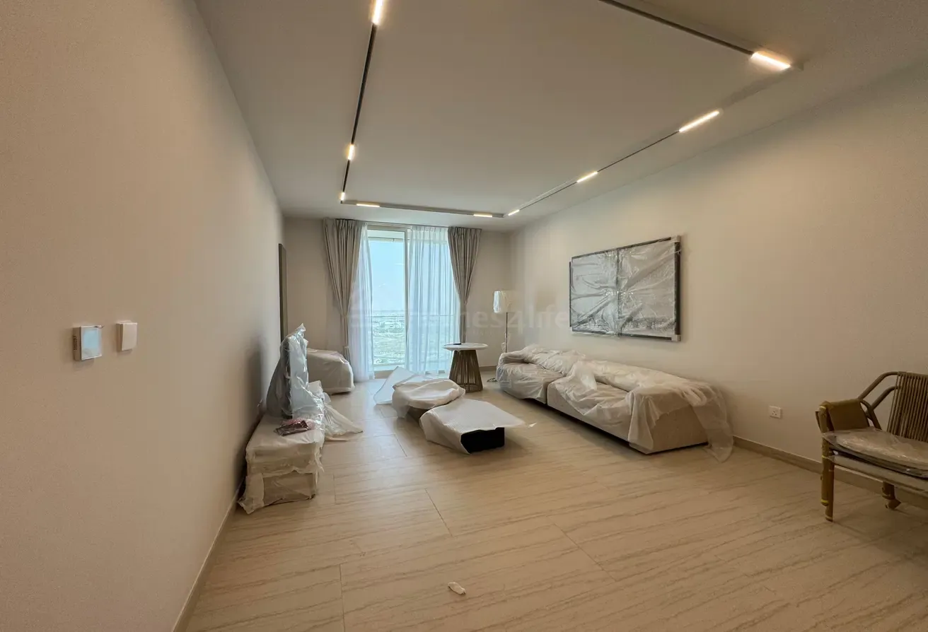 Fully Furnished | High Floor | Pool View