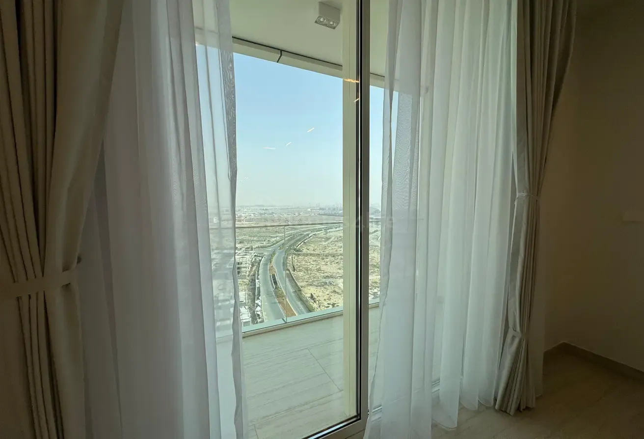 Fully Furnished | High Floor | Pool View