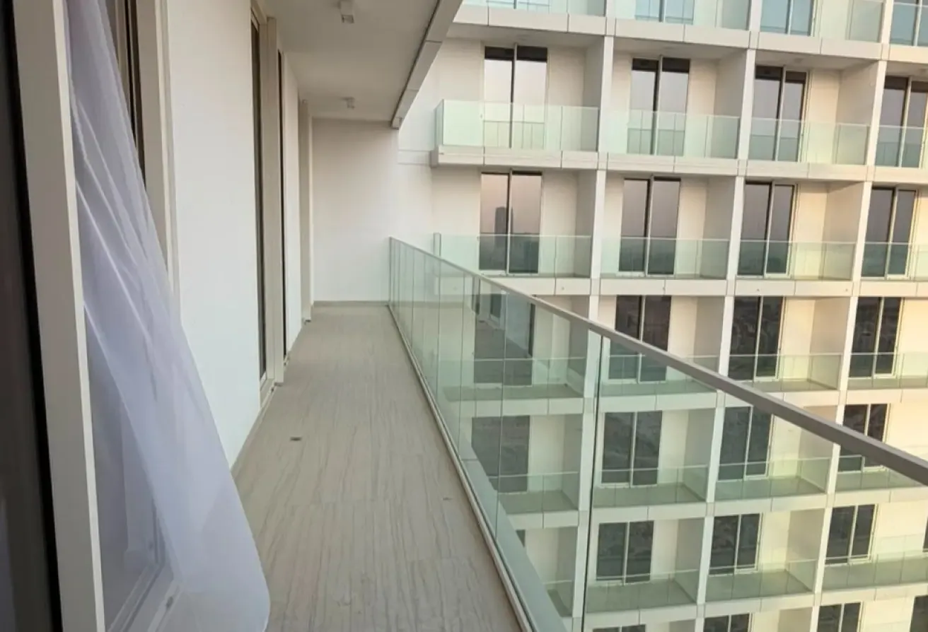 Furnished 1 BR Apartment with Landmark View