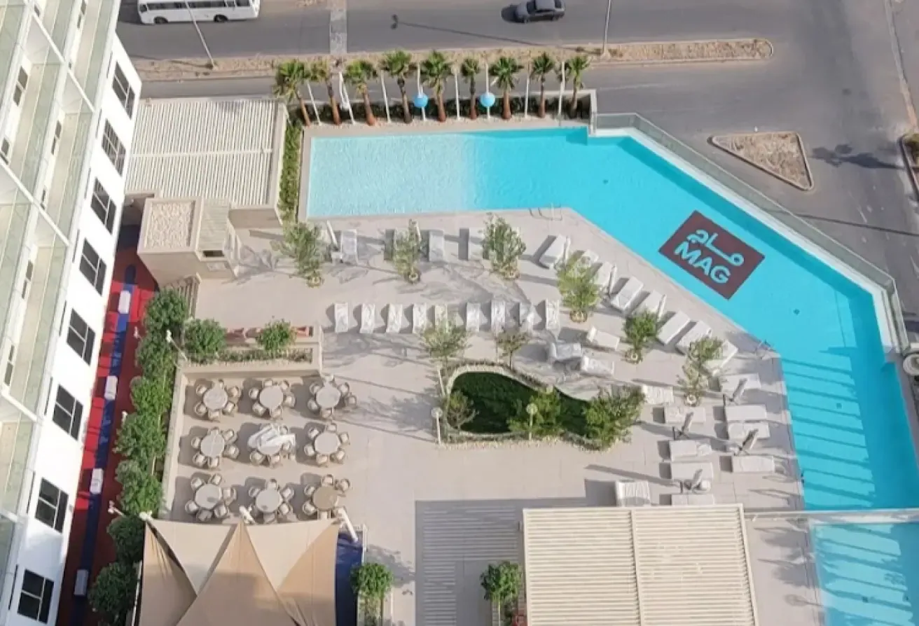 Furnished 2 BR Apartment with Landmark Views