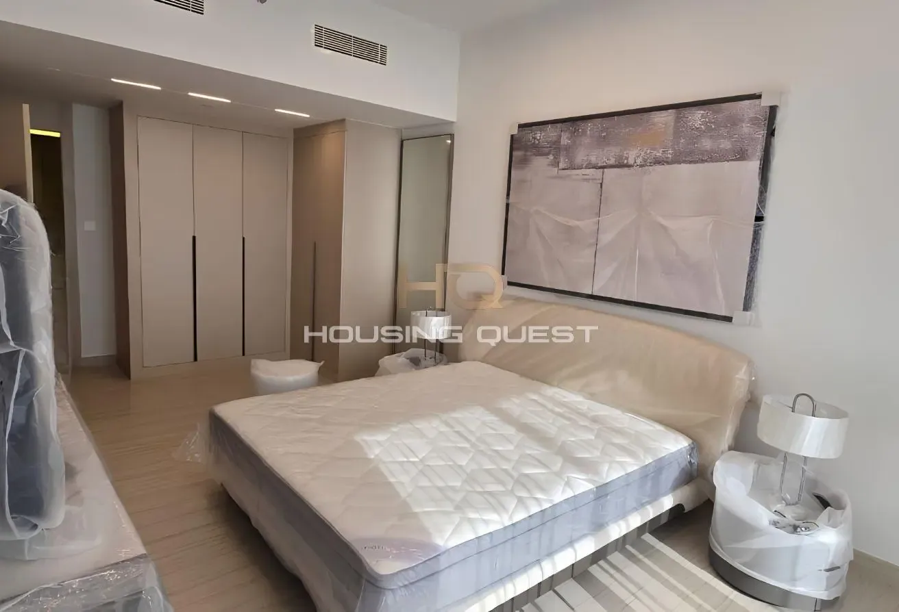 Fully Furnished 1BR | Pool View| Brand New